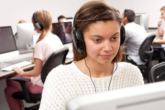 CAMBRIDGE VERSUS IELTS